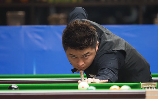 刘国梁在W 刘国梁在W