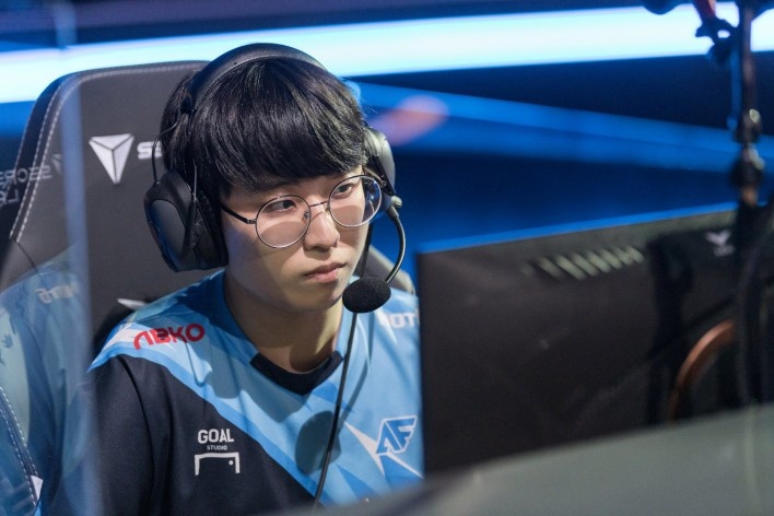 太阳不仅在 太阳不仅在