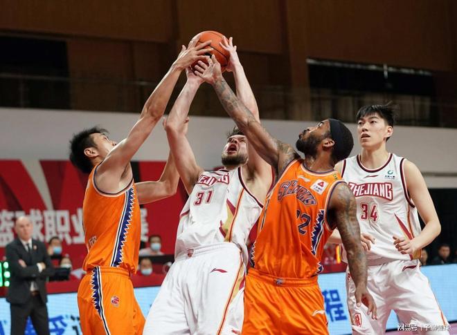 让对手禁区 让对手禁区