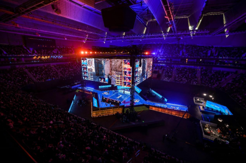 它更像一条 它更像一条