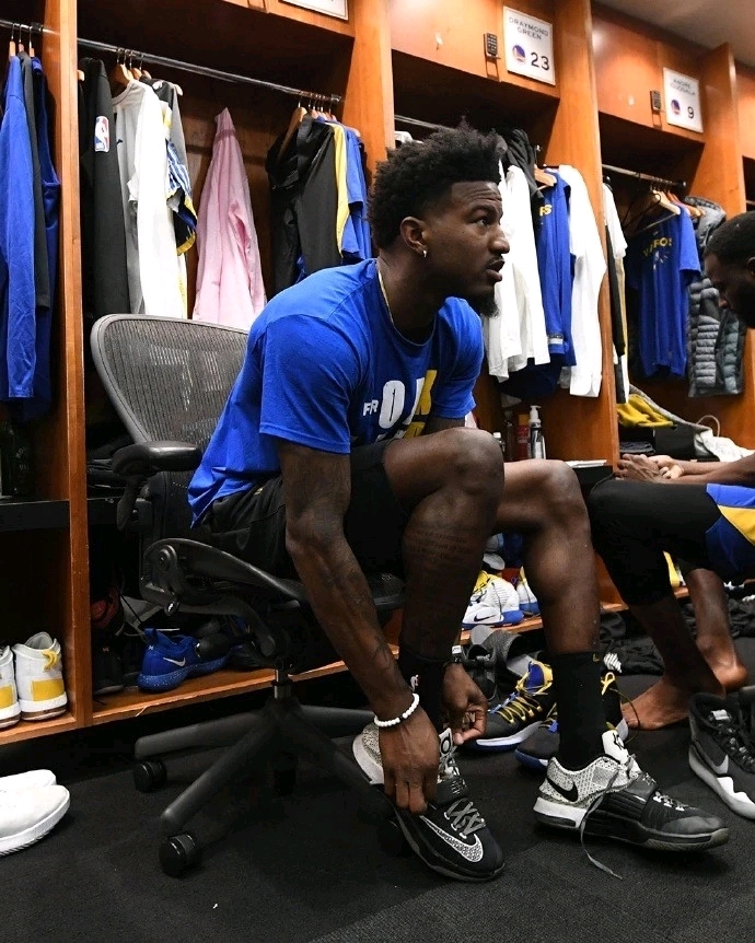 兼顾竞技与 兼顾竞技与