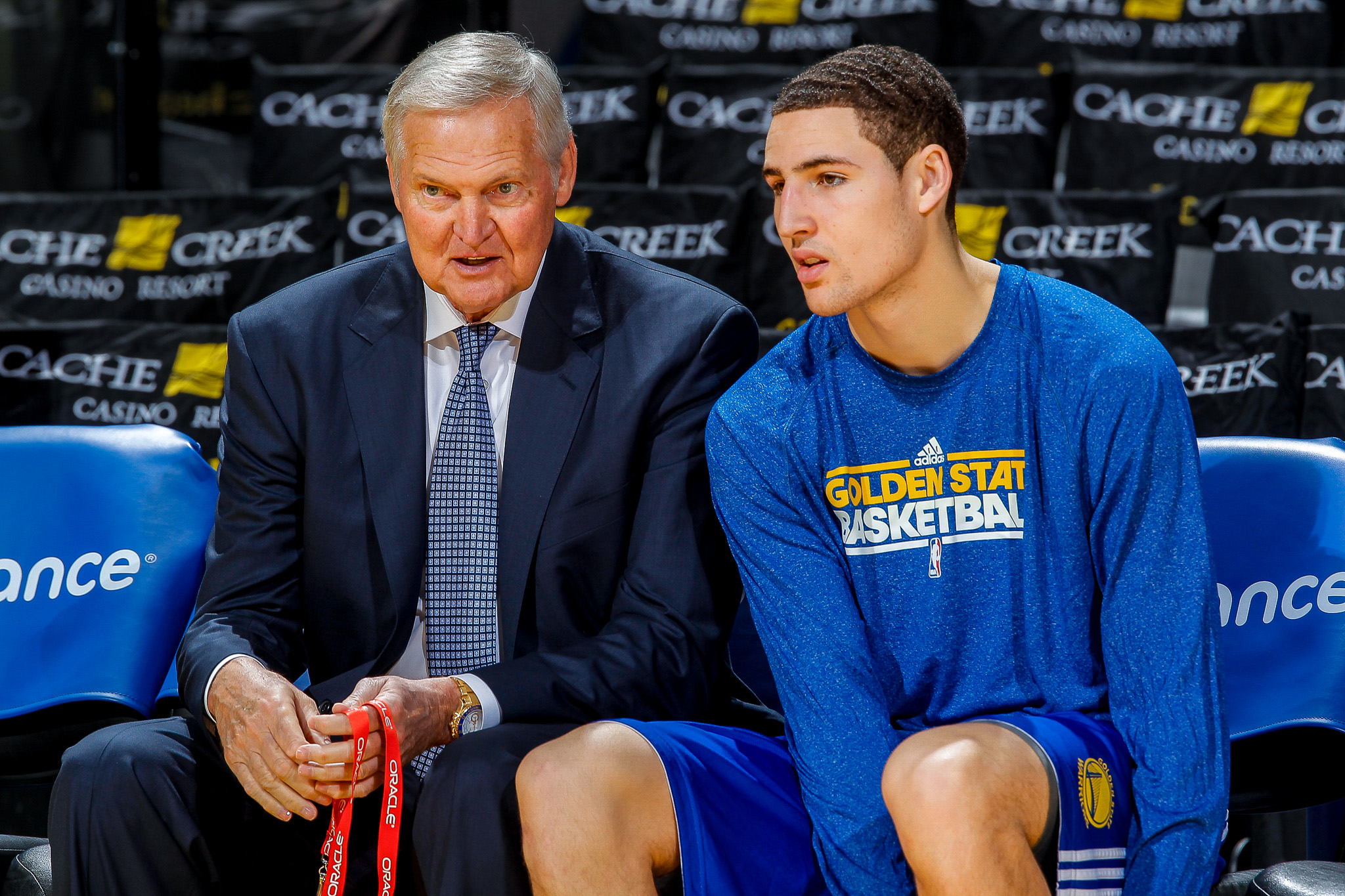 在肋部的二 在肋部的二